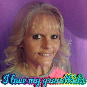 Meet your Posher, Beverly